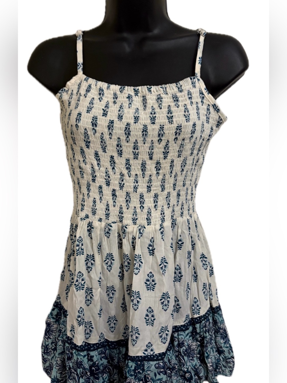Super Cute Boho Print Smocked Romper -⭐️NWT⭐️